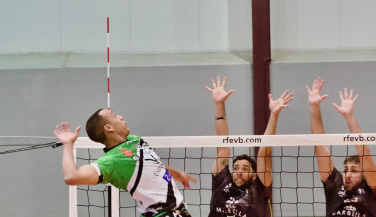 El CV Almendralejo se exhibe de nuevo en el pabellón San Roque