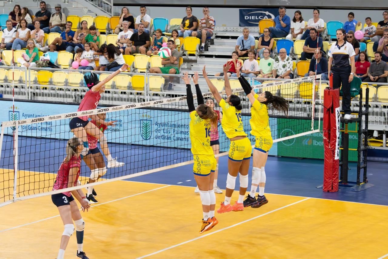 Triunfo sólido del Emalsa Gran Canaria en su estreno en el Arena