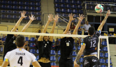 El mejor voleibol del CV 7 Islas no basta para conseguir una plaza en la final