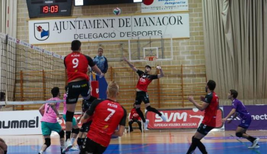 ConectaBalear exhibe su mejor juego ante el Barça