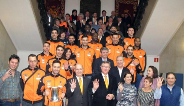 CAI Voleibol Teruel festeja el éxito en la Copa de SM El Rey 
