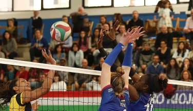 Haro Rioja Voley y Feel Volley Alcobendas golpean primero en la segunda fase de Superliga Iberdrola 