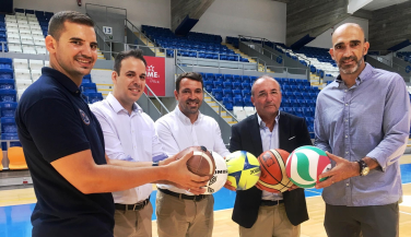 Los equipos de Son Moix renuevan su compromiso con sus abonados